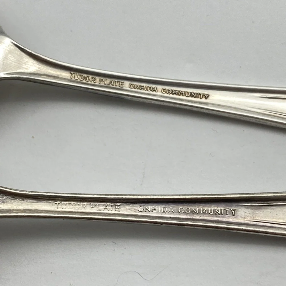 VTG 1946 Oneida Community Tudor Plate‎ Queen Bess II Teaspoons 4 Set Silverplate